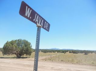 897 W Java Dr, Ash Fork, AZ 86320