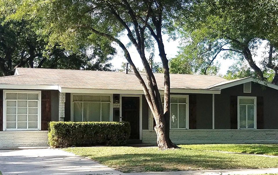 1st image of 559 Wayside Dr