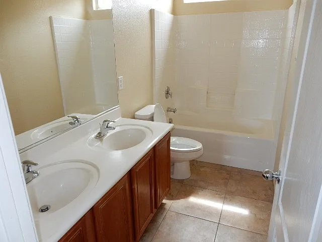 5150 Silent Valley Ave — Photo 9