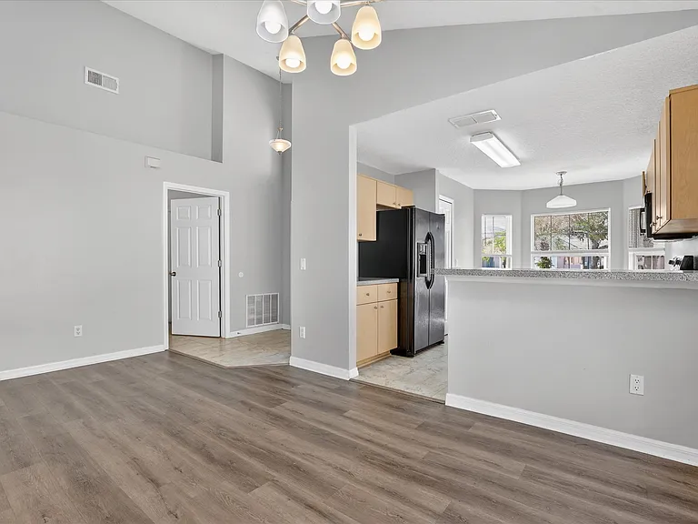931 Emerald Green Ct — Photo 16