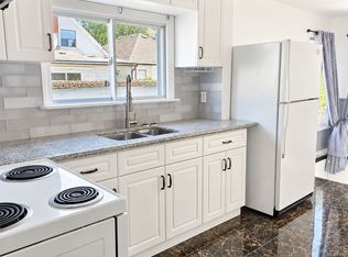 45 Turnberry Ave, Toronto, ON M6N1P9