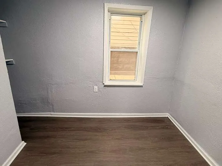 8927 S Muskegon Ave #1A — Photo 9