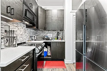 1244 Pacific Street, #5B