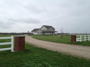 668 E 1375 Rd, Lawrence, KS 66046