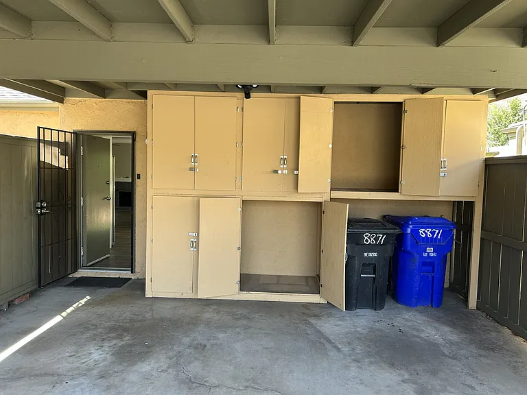8871 Hillery Dr #8871 — Photo 21