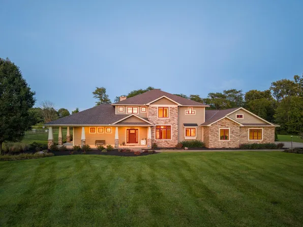 2844 Barnes Rd, Centerburg, OH 43011