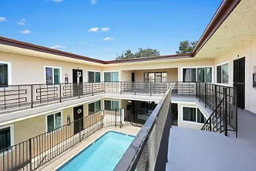 6150 E Olympic Blvd #2 — Photo 4