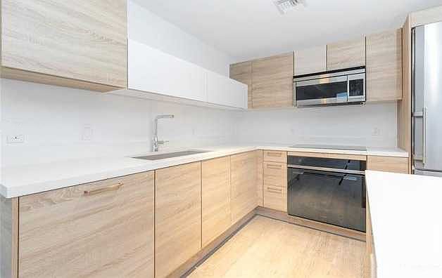 1st image of 16385 Biscayne Blvd Unit 1800