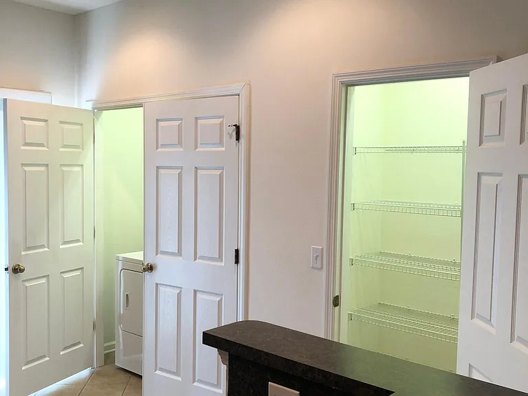 13014 Sunset Lake Dr — Photo 20