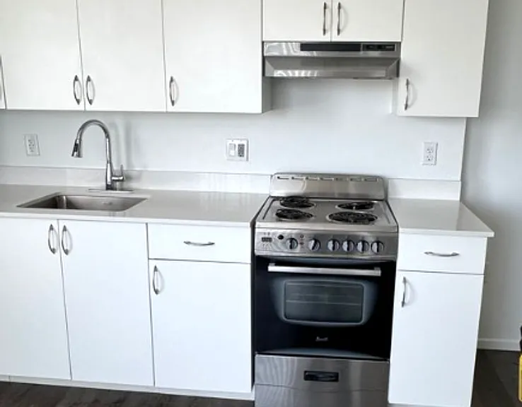 4238 S. Western Ave. — Photo 24