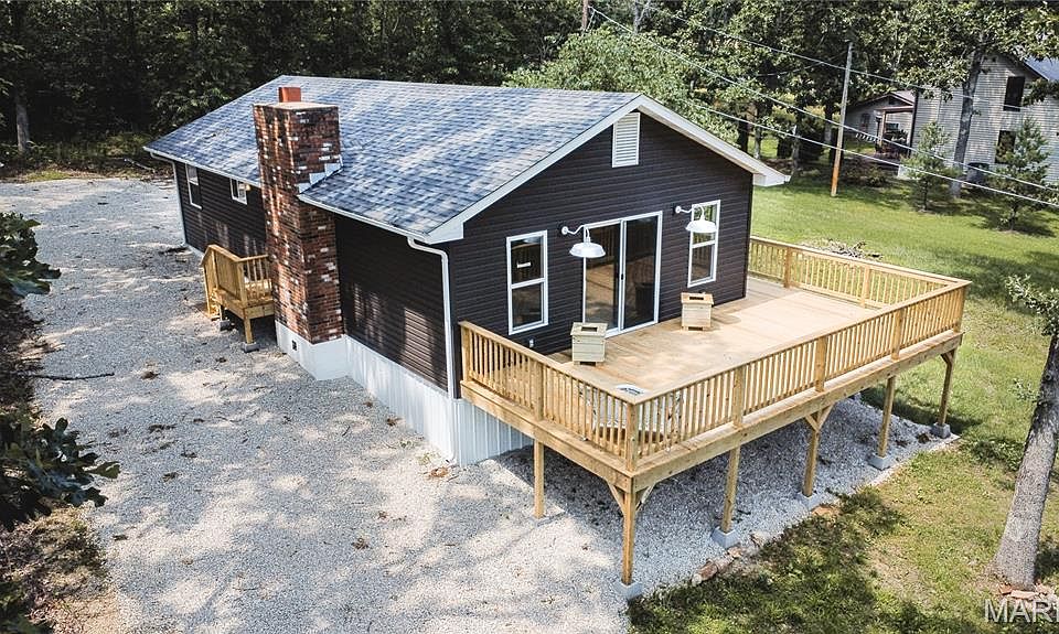 1st image of 1339 Lakeshore Dr