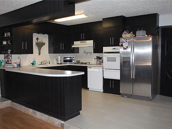 4th image of 2507 SE 15th St