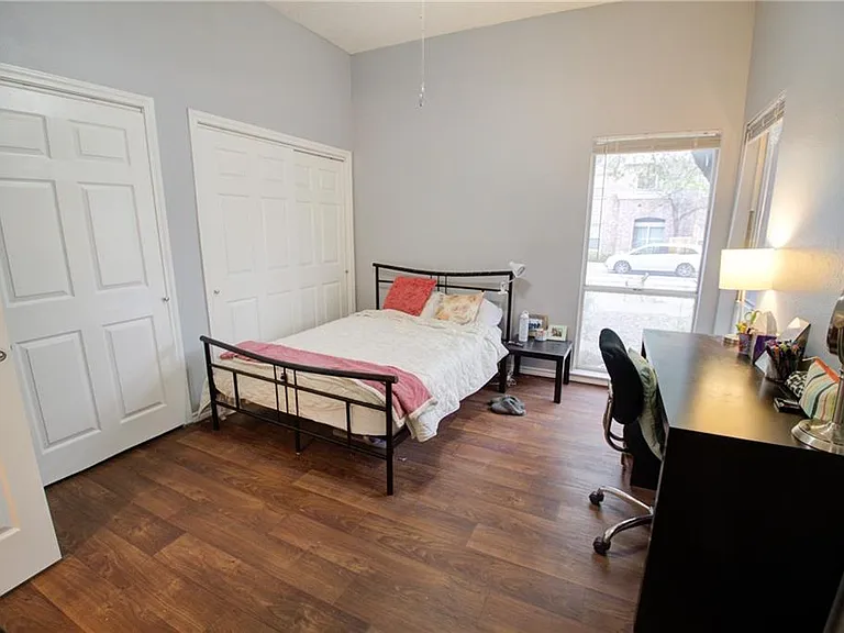 2606 Rio Grande St #101 — Photo 10
