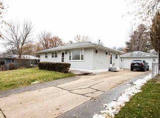 148 Red Wing Rd SW, Cedar Rapids, IA 52404