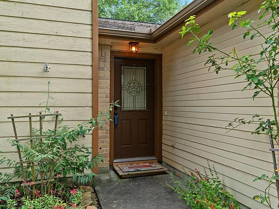 2nd image of 22519 August Leaf Dr