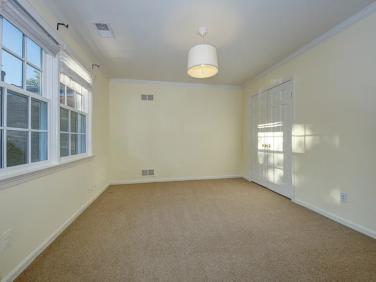 4509 Tournay Rd — Photo 17
