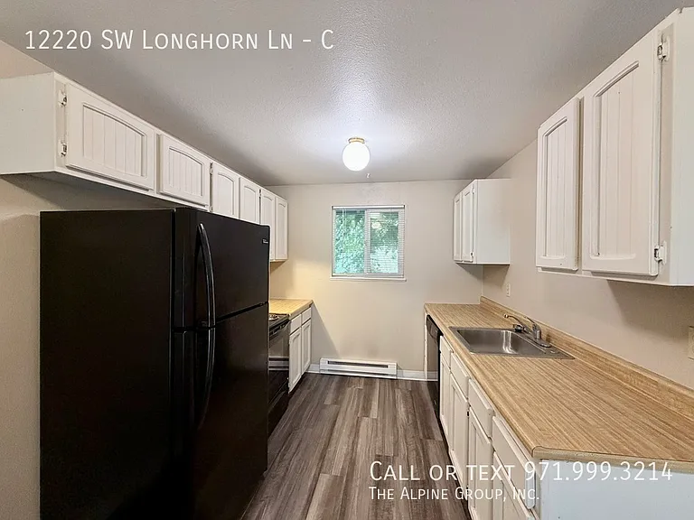 12220 SW Longhorn Ln #C — Photo 6