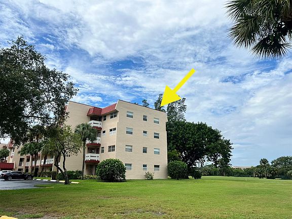 5th image of 1055 Country Club Drive #409