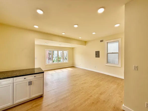 144 Centre Avenue image 15 of 19