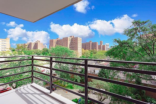 1st image of 10 W 135th St APT 6J