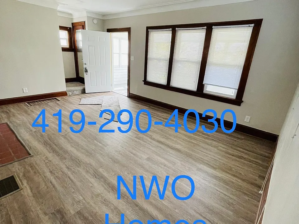 521 Shasta Dr