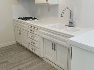 2616 Greenmeadow Rd #13, Lakewood, CA 90712