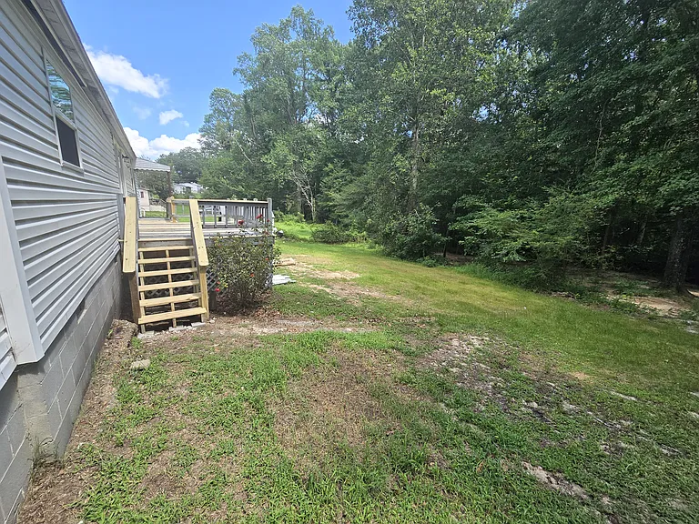 3041 Travellers Rd — Photo 23