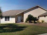 1st image of 522 Parkwood Dr