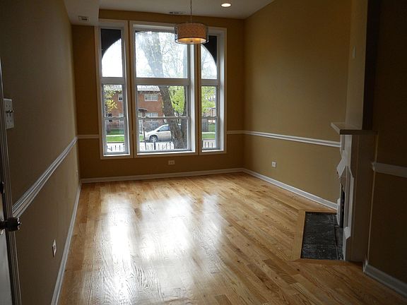 5th image of 4042 S Wabash Ave APT 1
