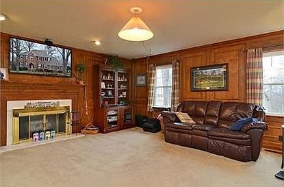 2nd image of 404 Sugarwood Dr