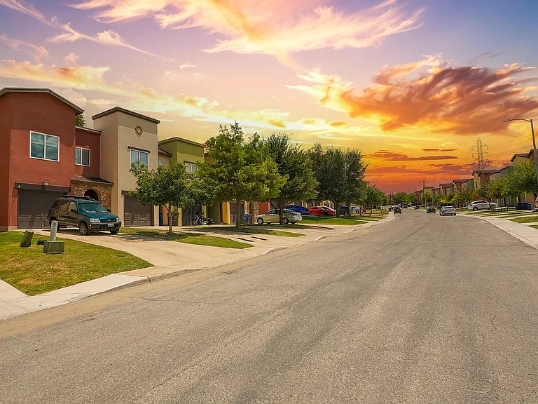 Belcara Luxury Townhomes Exterior