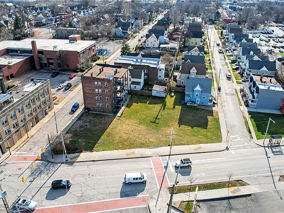 3rd image of 7505-11 Detroit Rd