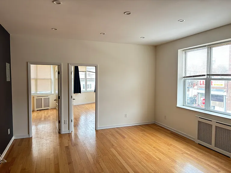 426 Foster Ave #3 — Photo 4