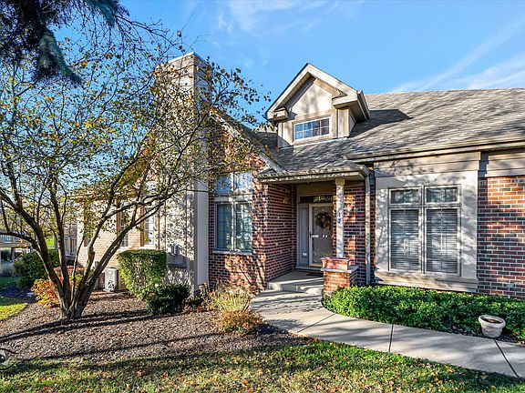 3rd image of 47 Shadow Creek Cir