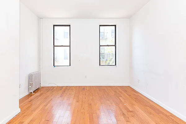 Rented by MySpaceNYC | media 9