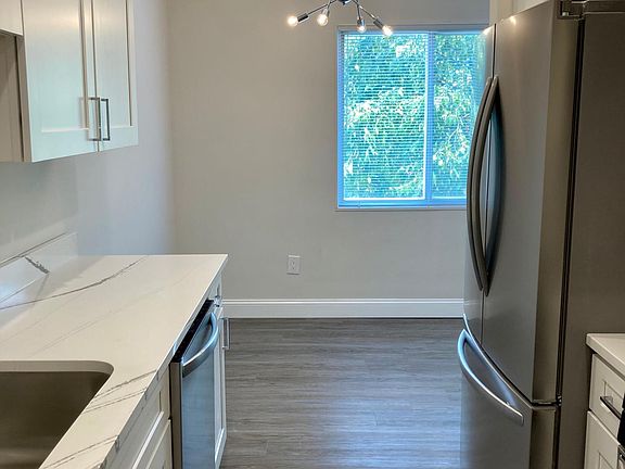 5th image of 3701 5th St S APT 401
