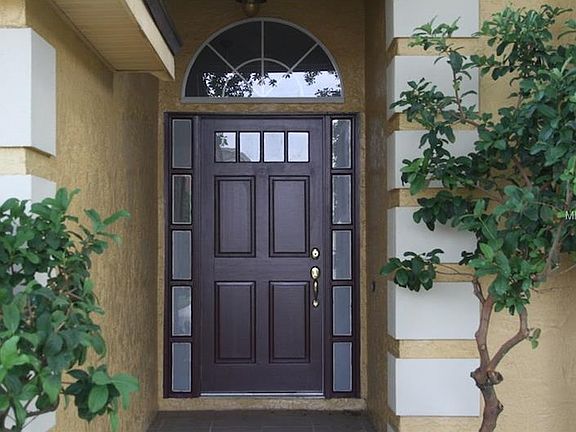 2nd image of 2206 Newt St