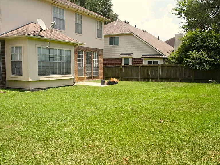 1235 Deer Ridge Dr — Photo 23