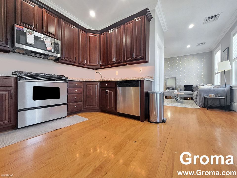 landlord_unit_photo_60698127_2