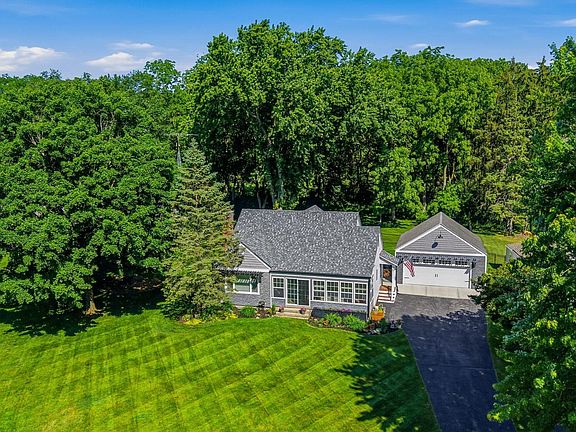 2nd image of 367 S Lawson Dr
