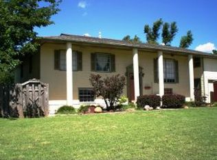 1301 Polk St, Altus, OK 73521