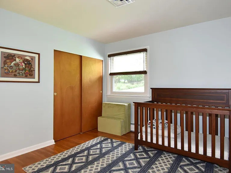 2 Cinnamon Fern Rd — Photo 22