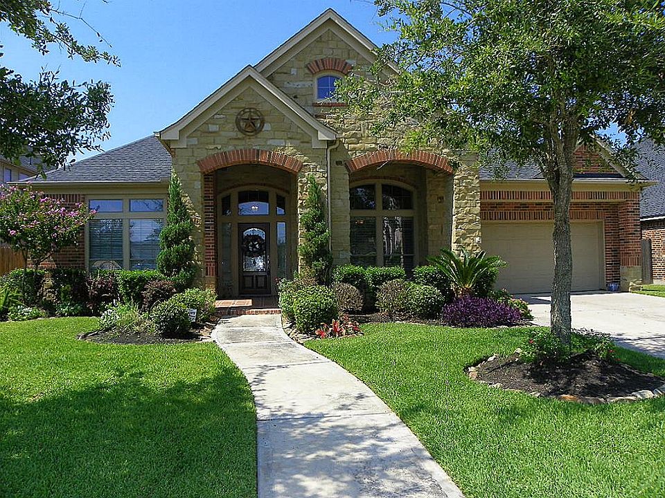1st image of 20122 Norwood Point Ln