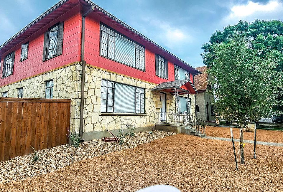 1st image of 1551 W Agarita Ave APT 2