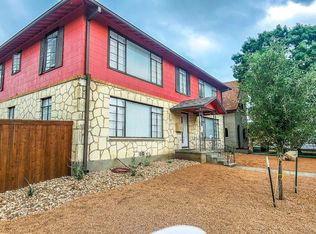 1551 W Agarita Ave APT 2, San Antonio, TX 78201