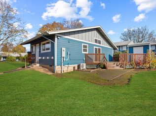 8435 SE Insley St APT 17, Portland, OR