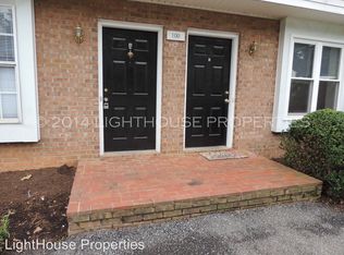 100 Water Gate Dr #B, Lynchburg, VA 24502