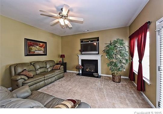 5th image of 4311 Cole Creek Dr