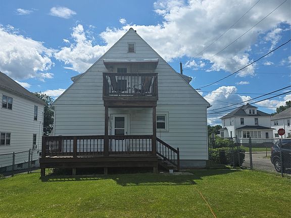 2nd image of 66 Albany Ave