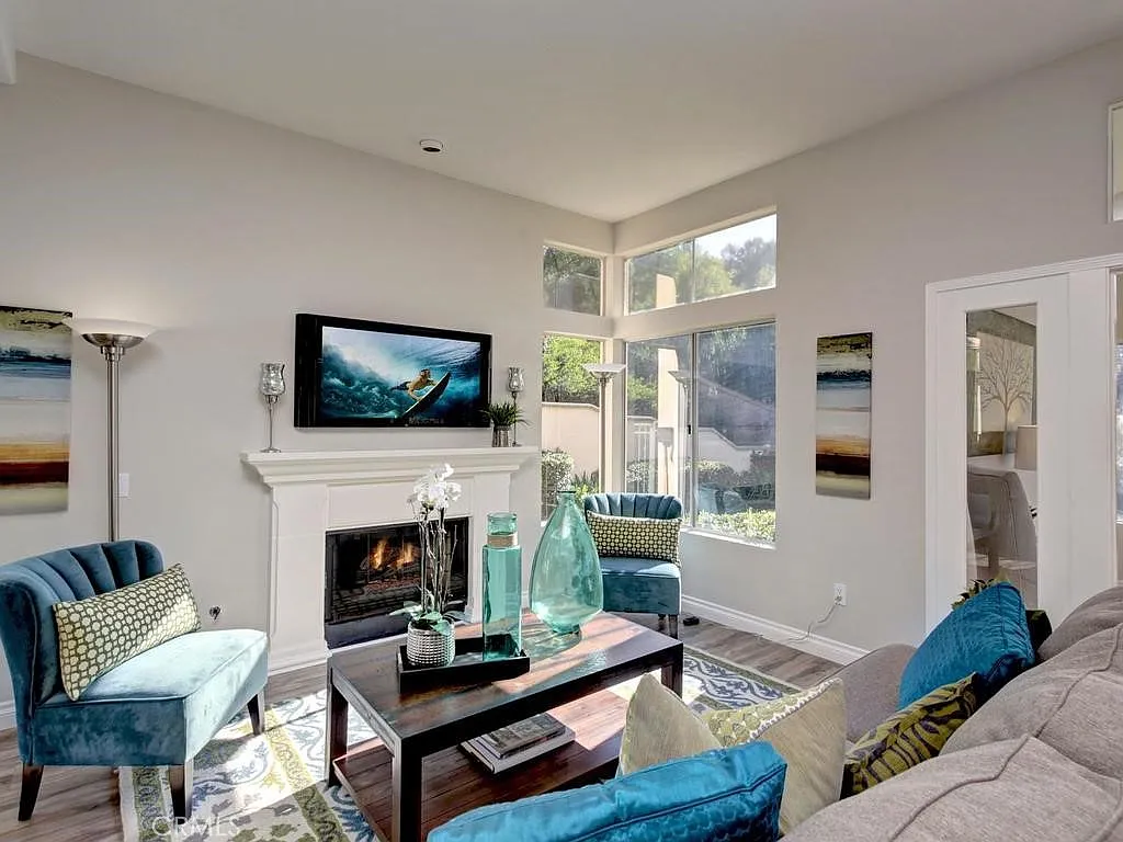 2 bed, 1510 sqft, $4,500 — Photo 4